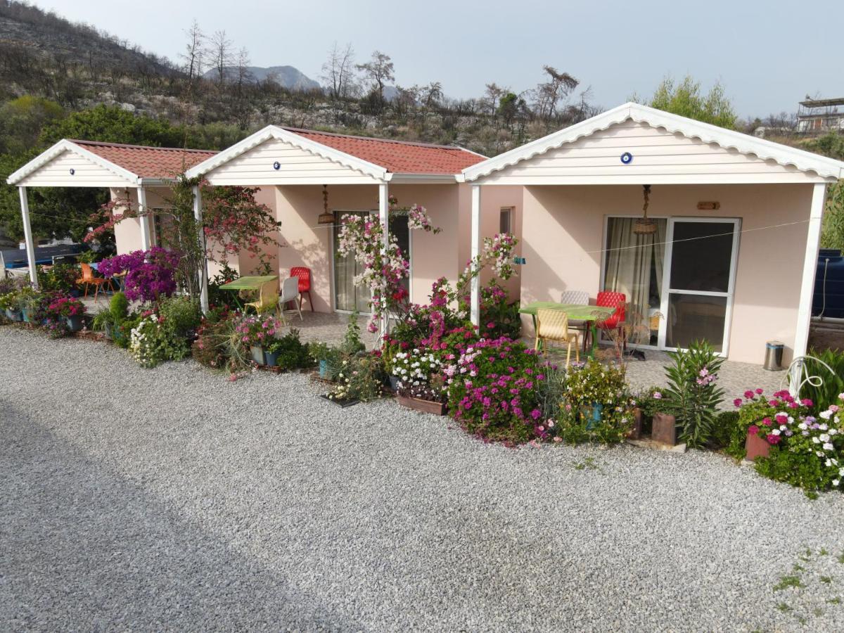 לינה וארוחת בוקר Milas Yelken Bungalov מראה חיצוני תמונה